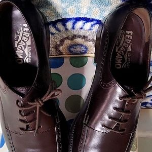 Men Ferragamo size 9.5, color: dark brown